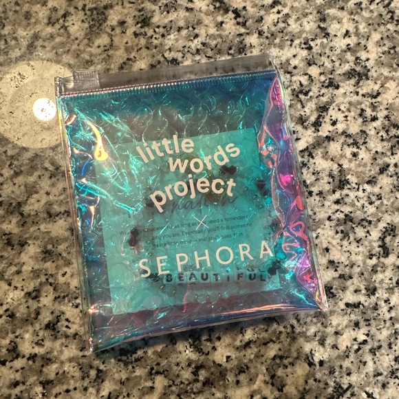 NEW 💕 Little Words project x Sephora collab. - Picture 2 of 4